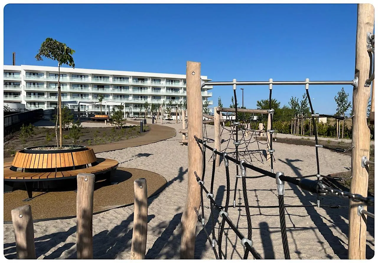 Lägenhet Hello Kolobrzeg Polanki Aqua Apartament Premium Polen
